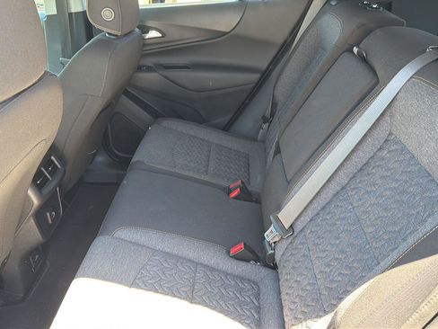 Used 2023 Chevrolet Equinox LT AWD/4WD image 19
