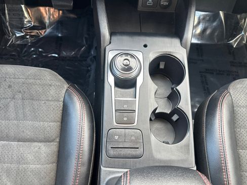 Used 2022 Ford Escape SEL w/ SEL Stealth AWD Package image 34