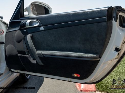Used 2012 Porsche 911 Cabriolet image 26