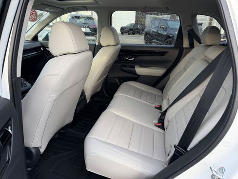 Used 2025 Honda CR-V EX-L image 13
