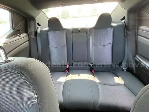 Used 2013 Dodge Avenger SE FWD image 16