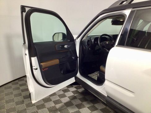 Used 2023 Ford Bronco Sport Outer Banks w/ Tech Package image 14