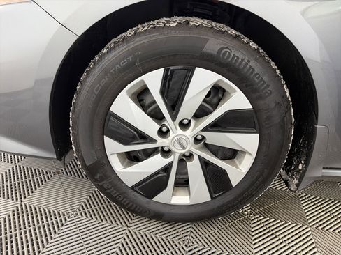 Used 2022 Nissan Altima 2.5 S image 13