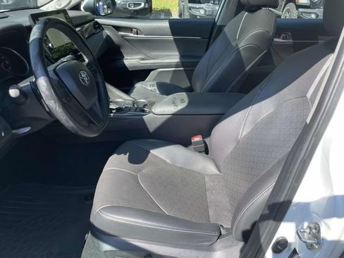 Used 2021 Toyota Camry XSE w/ Navigation Package FWD image 17