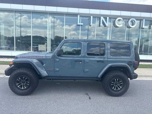 Used 2026 Jeep Wrangler Unlimited Rubicon AWD/4WD image 9