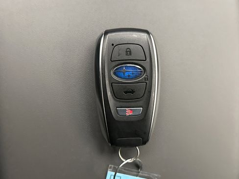 Used 2025 Subaru Crosstrek 2.0i Premium AWD/4WD image 10