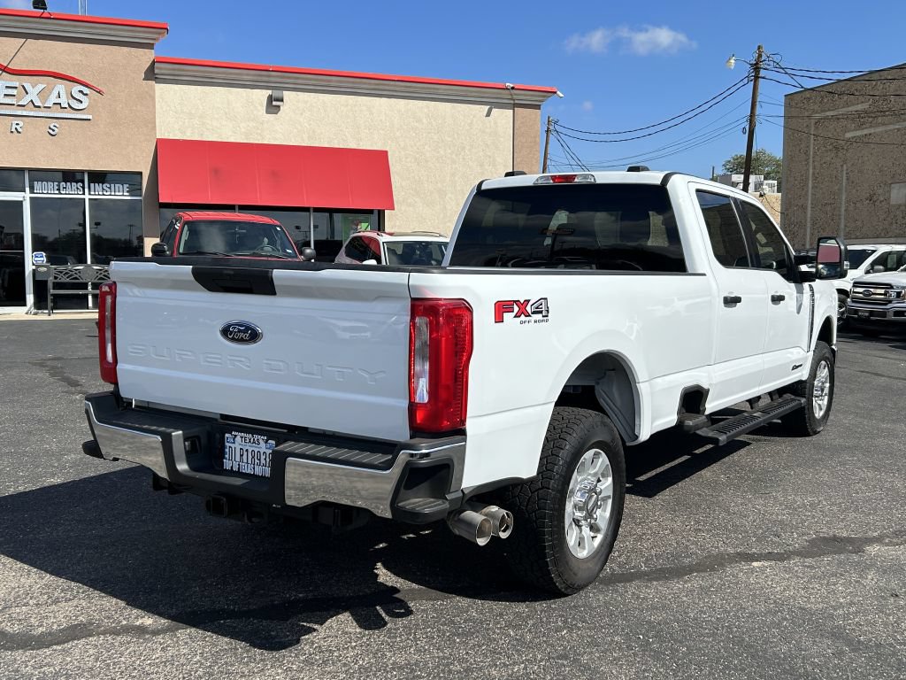 Used 2024 Ford F250 XLT w/ FX4 Off-Road Package AWD/4WD image 23