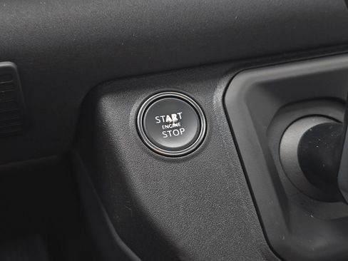 Used 2023 Land Rover Defender 110 X-Dynamic SE AWD/4WD image 26