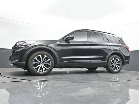 Used 2026 Ford Explorer ST-Line AWD/4WD image 45
