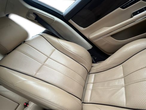 Used 2013 Jaguar XJ L Portfolio AWD/4WD image 26