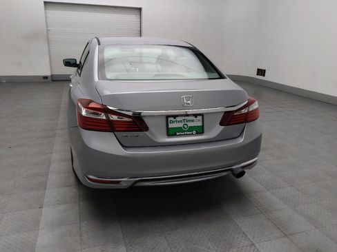 Used 2016 Honda Accord LX image 6