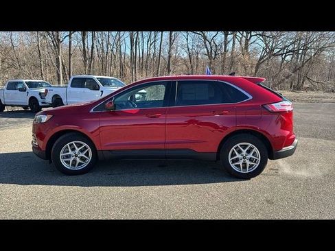 Certified 2023 Ford Edge SEL w/ Convenience Package AWD/4WD image 6