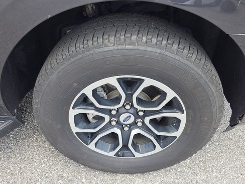 Used 2024 Ford Expedition Max XLT RWD image 15