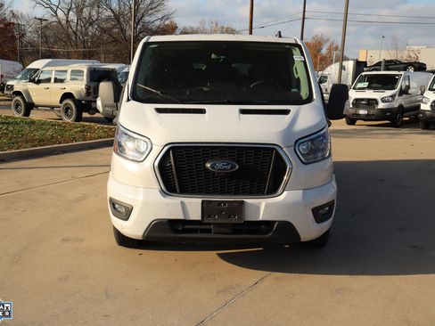 Used 2023 Ford Transit 350 XLT image 9