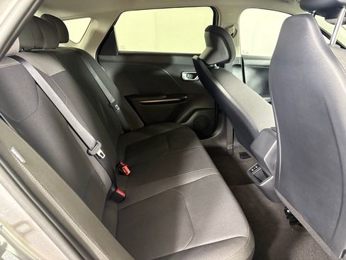 New 2026 Kia K4 FWD image 17