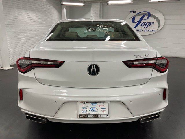 Used 2024 Acura TLX w/ Technology Package FWD image 4