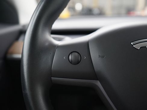 Used 2019 Tesla Model 3 Long Range AWD/4WD image 25