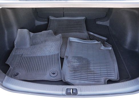 Certified 2024 Toyota Corolla LE image 18