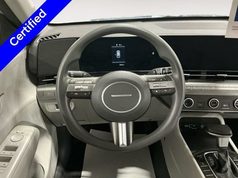 Certified 2024 Hyundai Kona SE AWD/4WD image 13