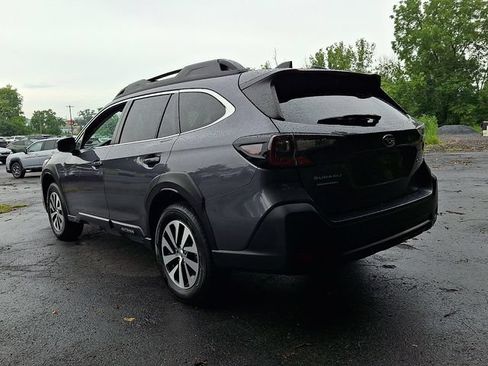 Certified 2025 Subaru Outback Premium AWD/4WD image 7