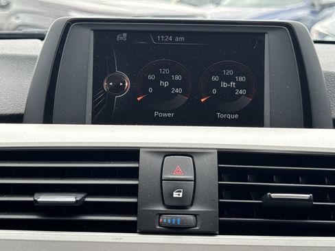 Used 2017 BMW 320i Sedan RWD image 20