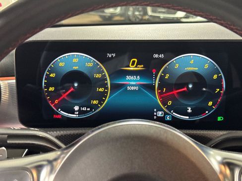 Used 2021 Mercedes-Benz CLA 250 image 23