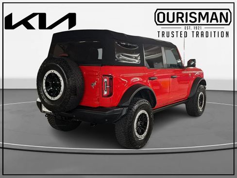 Used 2023 Ford Bronco Badlands w/ Sasquatch Package AWD/4WD image 4