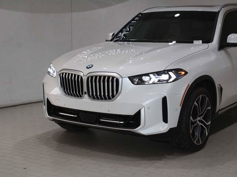 Used 2026 BMW X5 xDrive40i image 2