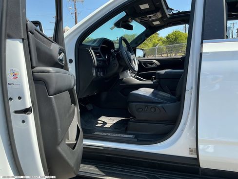 Used 2023 Chevrolet Tahoe LT w/ LT Signature Plus Package RWD image 8