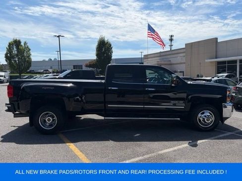 Used 2016 Chevrolet Silverado 3500 LTZ w/ Duramax Plus Package AWD/4WD image 7