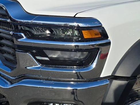 New 2026 RAM 5500 Tradesman AWD/4WD image 27