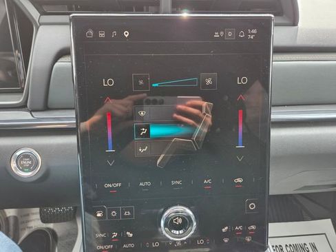 Used 2026 GMC Terrain AT4 w/ Technology Package II AWD/4WD image 31