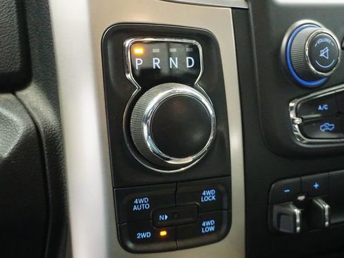 Used 2017 RAM 1500 Big Horn image 31