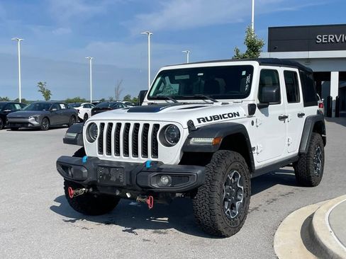Used 2023 Jeep Wrangler Unlimited Rubicon 4xe AWD/4WD image 3