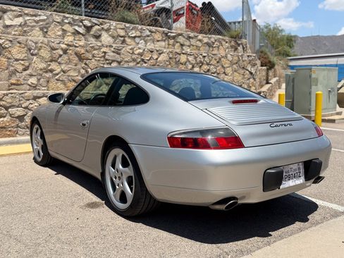 Used 2000 Porsche 911 Carrera image 36