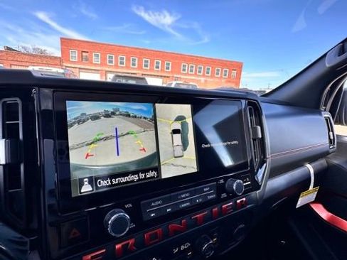 New 2026 Nissan Frontier PRO-4X w/ Pro Premium Package AWD/4WD image 17