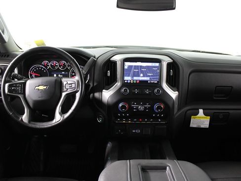 Used 2020 Chevrolet Silverado 1500 LTZ w/ LTZ Premium Package AWD/4WD image 16