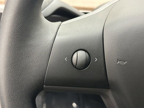 Used 2020 Tesla Model 3 Performance image 27