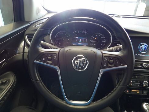 Used 2019 Buick Encore Preferred AWD/4WD image 27