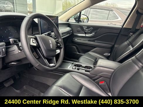 Used 2024 Lincoln Corsair AWD image 10