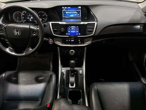 Used 2013 Honda Accord Touring image 15
