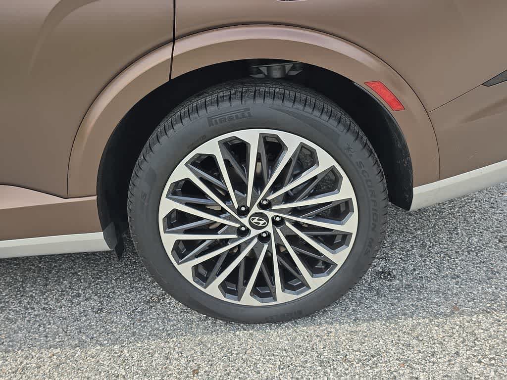 New 2026 Hyundai Palisade Calligraphy FWD image 14