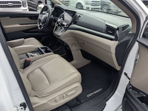 Used 2022 Honda Odyssey Touring image 30