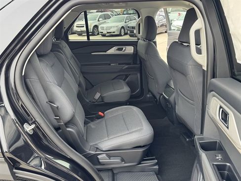 New 2026 Ford Explorer Active AWD/4WD image 20