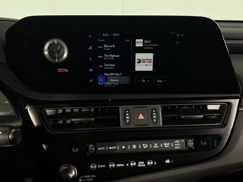 Used 2025 Lexus ES 350 image 20