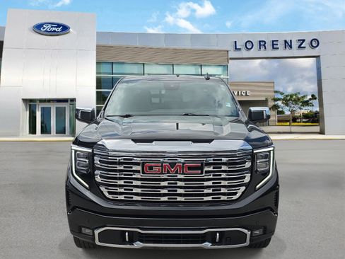 Used 2025 GMC Sierra 1500 Denali w/ Denali Reserve Package AWD/4WD image 2