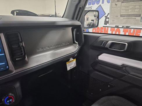 New 2025 Ford Bronco 2-Door w/ Sasquatch Package image 16