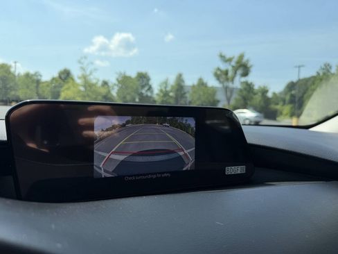 Used 2023 MAZDA MAZDA3 s FWD image 24
