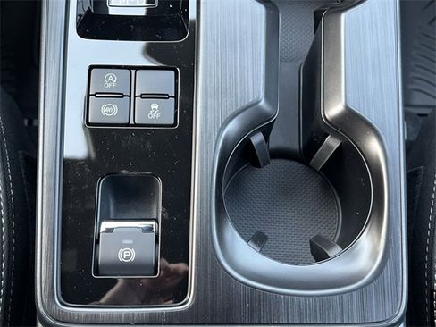 New 2026 Subaru Outback Limited image 18