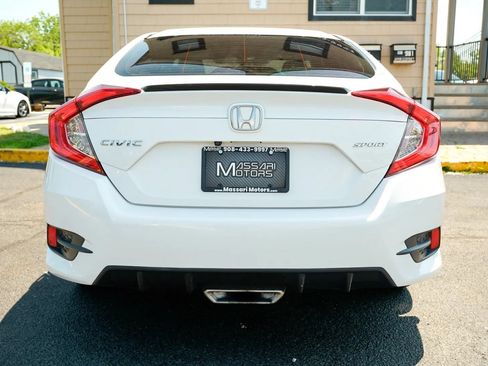 Used 2020 Honda Civic Sport image 6